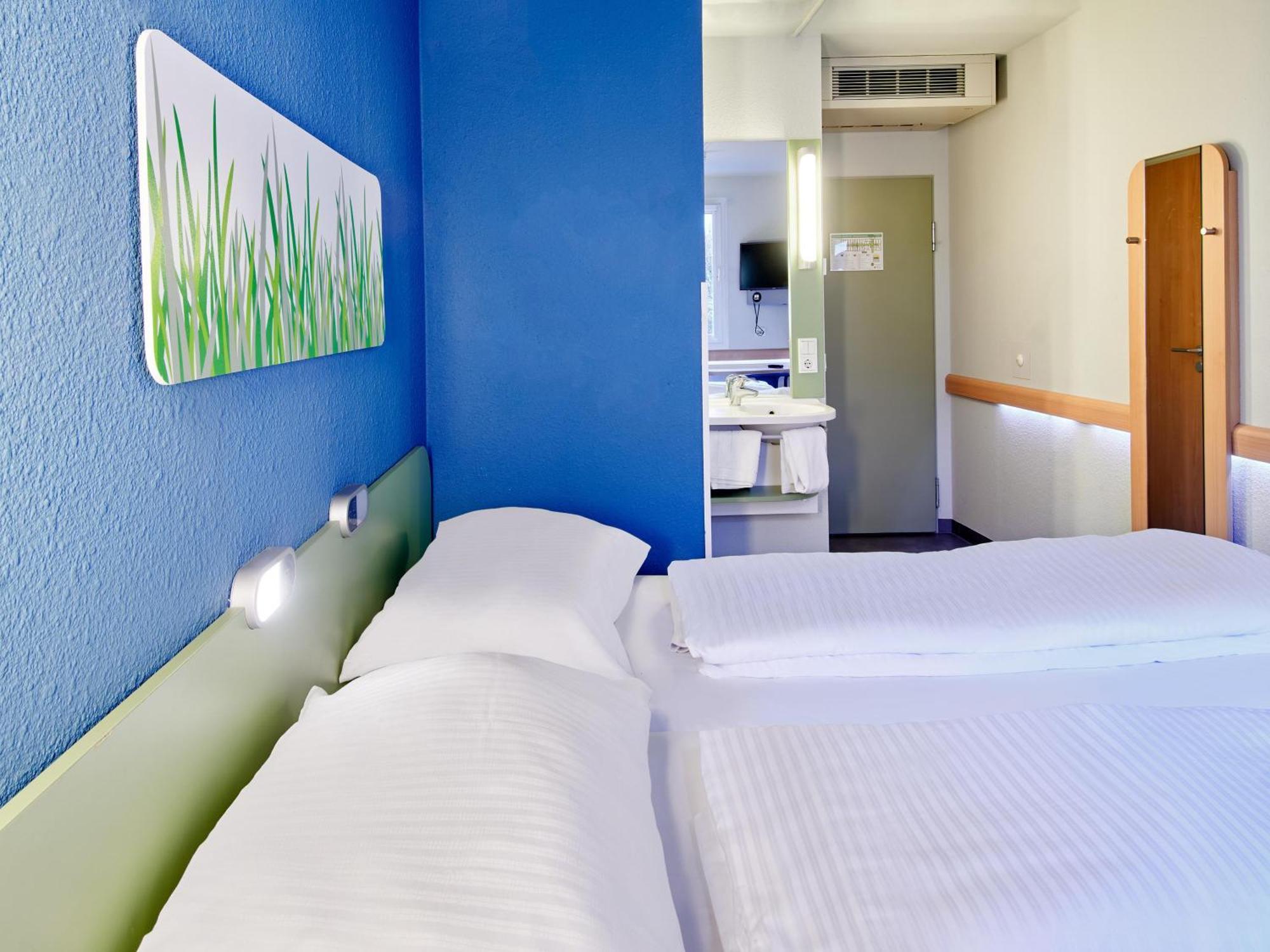 B&B Hotel Koeln-Marsdorf Eksteriør billede